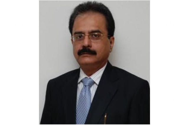 ow university of health sciences duhs prof dr umar farooq photo jduhs com