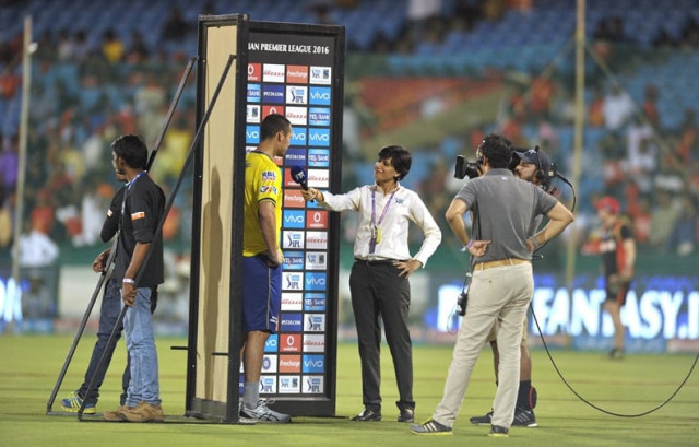 in this photograph taken on may 22 2016 indian cricket commentator and former women 039 s cricket team captain anjum chopra c interviews delhi daredevils nathan coulter nile ahead of the 2016 indian premier league ipl twenty20 cricket match at shaheed veer narayan singh international cricket stadium in raipur photo afp in this photograph taken on may 22 2016 indian cricket commentator and former women 039 s cricket team captain anjum chopra c interviews delhi daredevils nathan coulter nile ahead of the 2016 indian premier league ipl twenty20 cricket match at shaheed veer narayan singh international cricket stadium in raipur photo afp