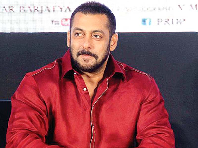 salman will play anushka s love interest in sultan photos file