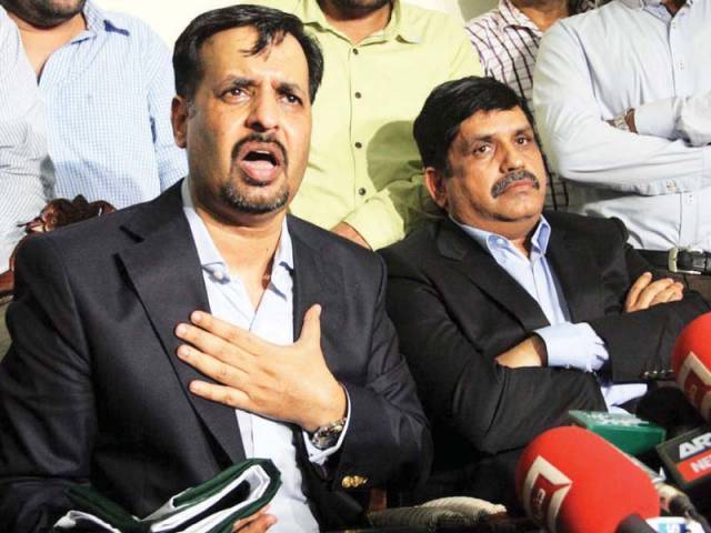 mustafa kamal speaks during a news conference in karachi photo online