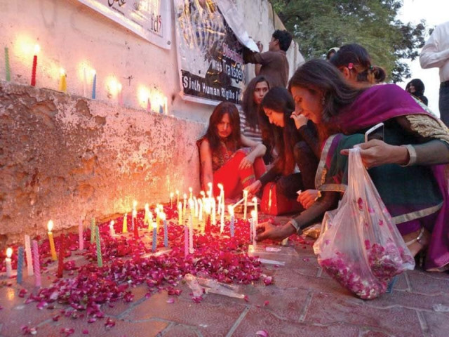 around 25 transgender rights activists and supporters set up a candlelight vigil on a footpath outside the karachi press club to mourn the death of alisha who died at a hospital in peshawar after an alleged targeted attack photo courtesy kami chaudhry around 25 transgender rights activists and supporters set up a candlelight vigil on a footpath outside the karachi press club to mourn the death of alisha who died at a hospital in peshawar after an alleged targeted attack photo courtesy kami chaudhry