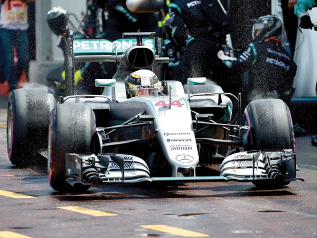 with 25 points for a win and 15 rounds remaining hamilton now heads to one of his favourite races in canada with high hopes of reducing the deficit with championship leader rosberg further photo afp with 25 points for a win and 15 rounds remaining hamilton now heads to one of his favourite races in canada with high hopes of reducing the deficit with championship leader rosberg further photo afp