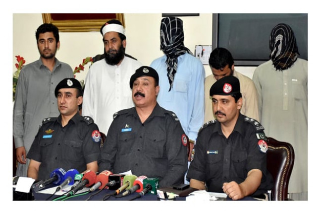 sp city wasim khalil addressing a press conference photo inp sp city wasim khalil addressing a press conference photo inp
