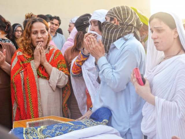 people who are transgender mourn the death of their colleague alesha in the city photo express file people who are transgender mourn the death of their colleague alesha in the city photo express file