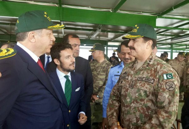 army chief general raheel sharif meets recep tayyip erdogan photo ispr army chief general raheel sharif meets recep tayyip erdogan photo ispr