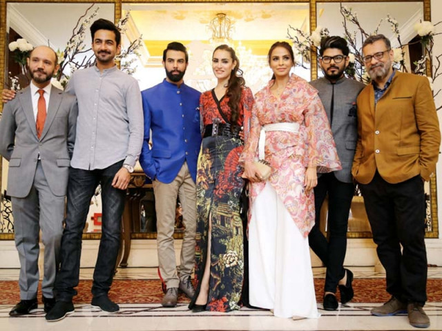 monday night witnessed a bevy of celebrities including nadia hussain fouzia aman and ali safina among others photo publicity monday night witnessed a bevy of celebrities including nadia hussain fouzia aman and ali safina among others photo publicity