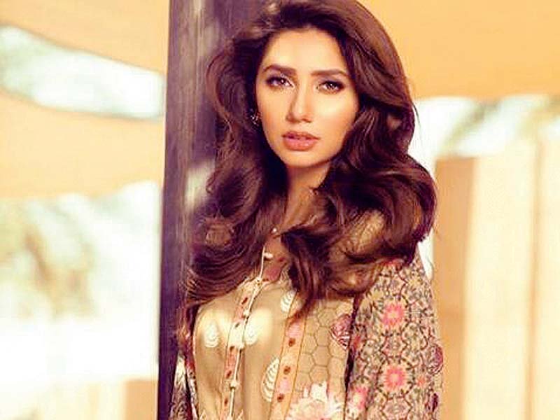 mahira says it s becoming very difficult for her to deal with not being on set photo file