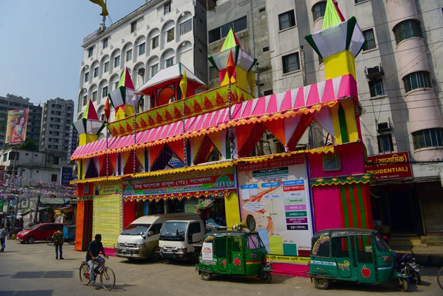 a decorated gate is seen in front of a sufi 039 s house in dhaka on june 2 2016 where near a 100 000 sufis are expected in dhaka to attend an annual congregation photo afp