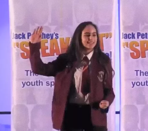 leanne mohamad youtube screen grab leanne mohamad youtube screen grab