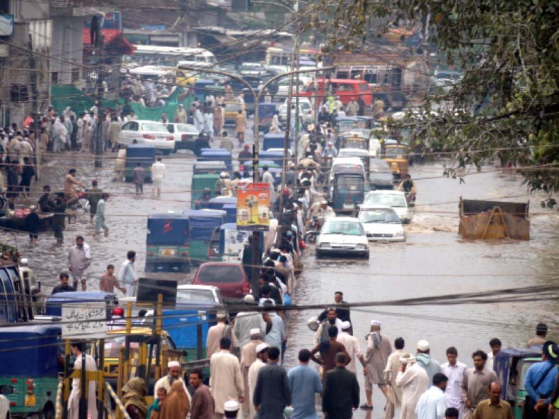 over 25 injured in downpour followed by dust storm photo muhammad iqbal amp mureeb mohmand express