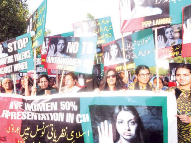 ppp activists say cii is interpreting the holy quran in an outdated manner photo abid nawaz express ppp activists say cii is interpreting the holy quran in an outdated manner photo abid nawaz express