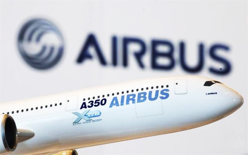 a model of an airbus a350 passenger plane is displayed at a news conference in hong kong march 7 2011 photo reuters