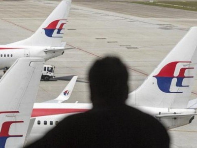 passengers and crew injured in turbulence on malaysia airlines flight from london