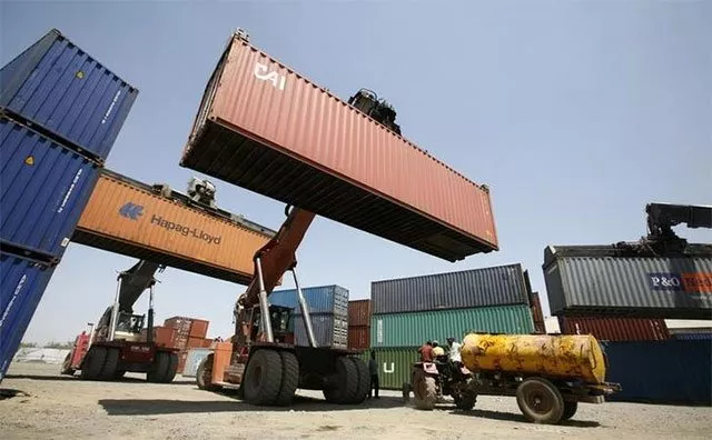 govt expects only 10 7 rise in exports way short of the required pace photo reuters govt expects only 10 7 rise in exports way short of the required pace photo reuters