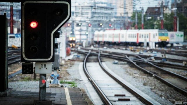 three dead 40 injured in belgian train crash belga news agency photo i24news