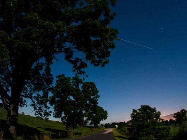 the international space station is seen in this 30 second exposure as it flies over elkton va early in the morning saturday august 1 2015 photo credit nasa bill ingalls the international space station is seen in this 30 second exposure as it flies over elkton va early in the morning saturday august 1 2015 photo credit nasa bill ingalls