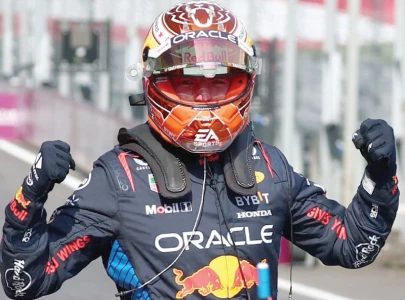 verstappen takes 40th pole after austrian sprint win