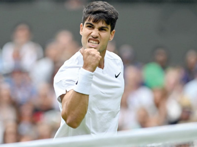 alcaraz beats rublev to open atp finals account alcaraz beats rublev to open atp finals account
