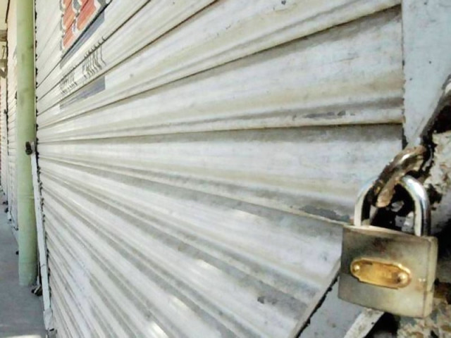 trade union goes on strike over power cuts trade union goes on strike over power cuts