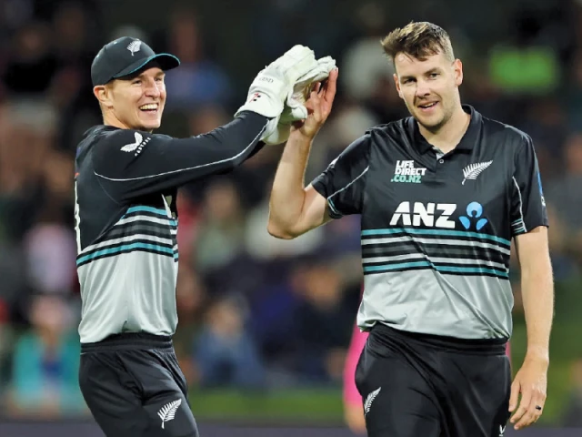 jacob duffy finished with figures of 4 for 15 photo blackcaps jacob duffy finished with figures of 4 for 15 photo blackcaps