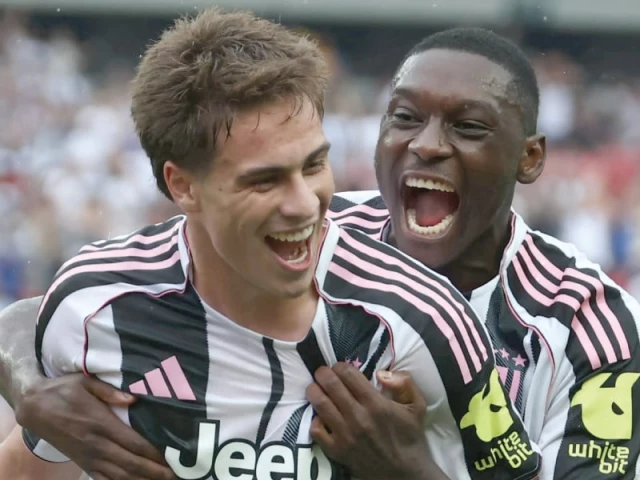 kenan yildiz l with randal kolo muani after scoring his second goal in a 4 1 win for juventus against wydad casablanca at the club world cup photo afp kenan yildiz l with randal kolo muani after scoring his second goal in a 4 1 win for juventus against wydad casablanca at the club world cup photo afp