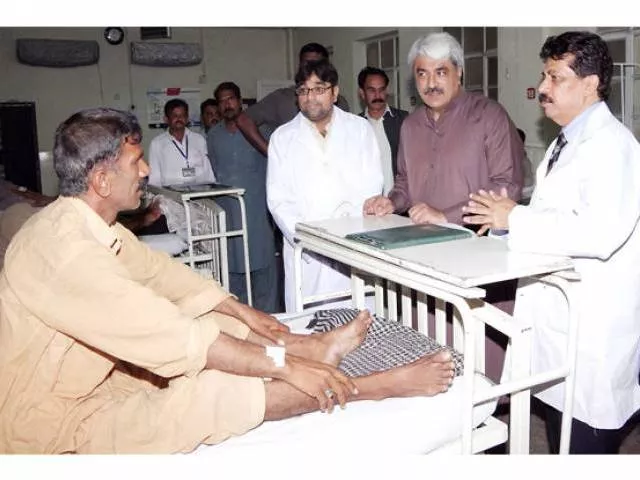 adviser to chief minister on health khwaja salman rafique visiting the government mian munshi hospital photo nni adviser to chief minister on health khwaja salman rafique visiting the government mian munshi hospital photo nni