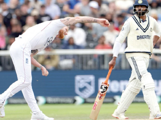 england captain ben stokes l bowls in the fourth test at old trafford as india s ravindra jadeja r looks on photo afp england captain ben stokes l bowls in the fourth test at old trafford as india s ravindra jadeja r looks on photo afp