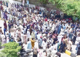 employees on warpath against sindh govt employees on warpath against sindh govt