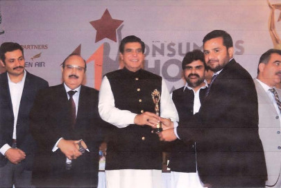 corporate corner efu life bags consumer choice award 2015 corporate corner efu life bags consumer choice award 2015