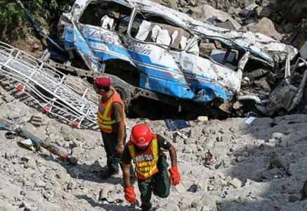 bus plunges into ravine eight killed