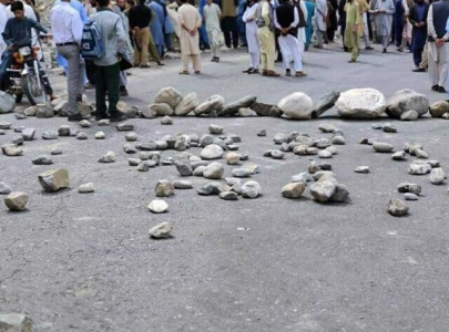 kkh blocked by floods diamer protest