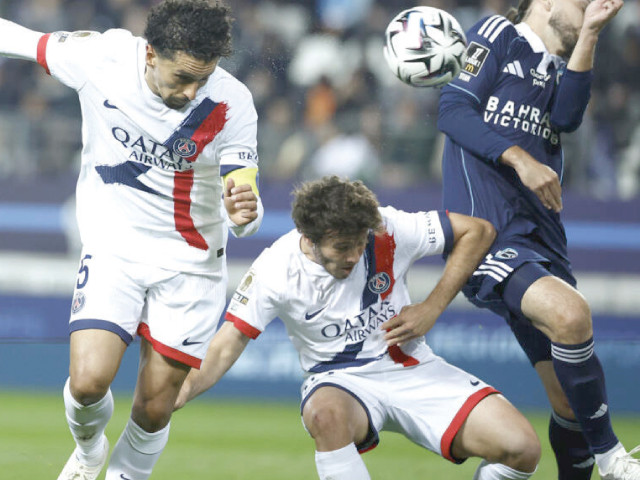 PSG lose to Paris FC after lifting Ligue 1 trophy as Lille seal Champions League spot