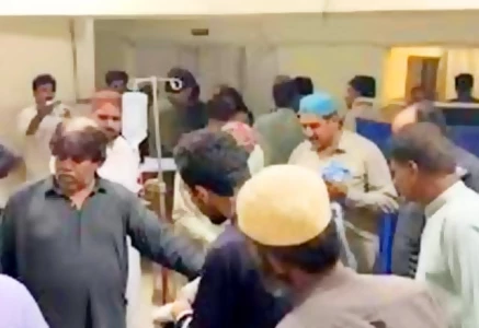 grenade attack wounds policemen civilians in nasirabad