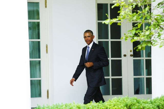 us president barack obama walks back to the oval office of the white house in washington after honoring the 50th super bowl champion denver broncos on june 6 2016 photo afp us president barack obama walks back to the oval office of the white house in washington after honoring the 50th super bowl champion denver broncos on june 6 2016 photo afp