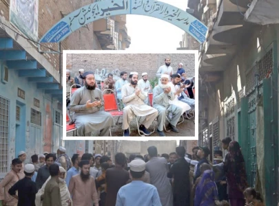 peshawar mourns school roof collapse victims