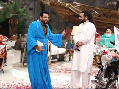 aamir liaquat apologises to taher shah proves he s an angel too aamir liaquat apologises to taher shah proves he s an angel too