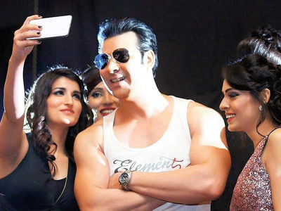 red light film shoots stalled due to ramazan