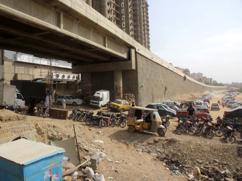 the imtiaz supermarket in gulshan e iqbal does not have a parking facility for its customers photos file