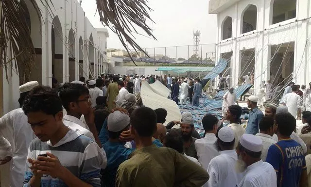 people gather inside jamia masjid usman in landi kotal area of north nazimabad where a makeshift roof collapse incident claimed lives of at least five people while several others were injured on june 09 2016 photo twitter people gather inside jamia masjid usman in landi kotal area of north nazimabad where a makeshift roof collapse incident claimed lives of at least five people while several others were injured on june 09 2016 photo twitter