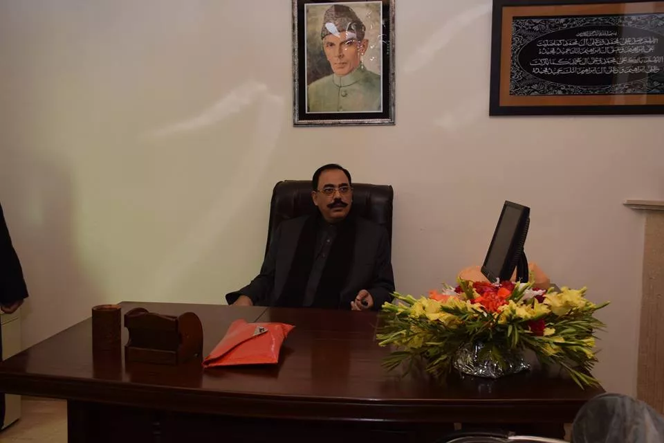senator talha mehmood photo online senator talha mehmood photo online