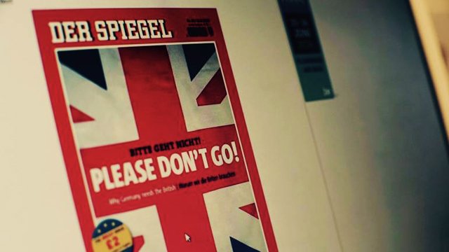 der spiegel magazine front cover reads 039 please don 039 t go 039 in reference to brexit photo rtbf