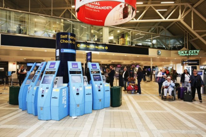 20 000 stranded as sas pilots strike for second day 20 000 stranded as sas pilots strike for second day