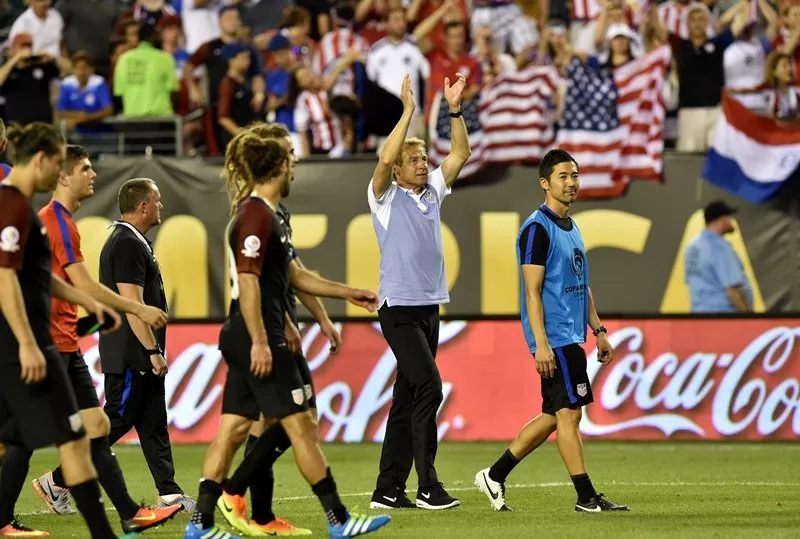 usa 039 s coach jurgen klinsmann acknowledges the crowd after defeating paraguay 1 0 in a copa america centenario football tournament match in philadelphia pennsylvania united states on june 11 2016 photo afp usa 039 s coach jurgen klinsmann acknowledges the crowd after defeating paraguay 1 0 in a copa america centenario football tournament match in philadelphia pennsylvania united states on june 11 2016 photo afp