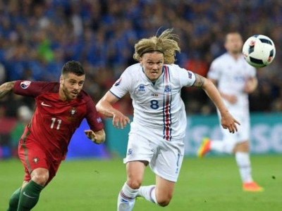 gritty minnows iceland hold ronaldo s portugal