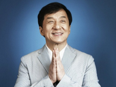 watch jackie chan bust some serious bhangra moves