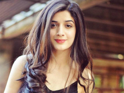 mawra hocane goes house hunting in mumbai
