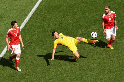 euro 2016 switzerland draw 1 1 with romania