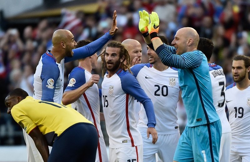 usa 039 s players celebrate after defeating ecuador in seattle washington united states on june 16 2016 photo afp