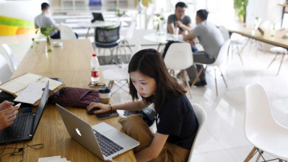 female students in china use nude selfies to borrow money online