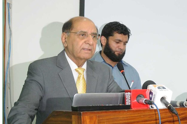 cpsp president zafarullah chaudhry speaking at a press conference photo express